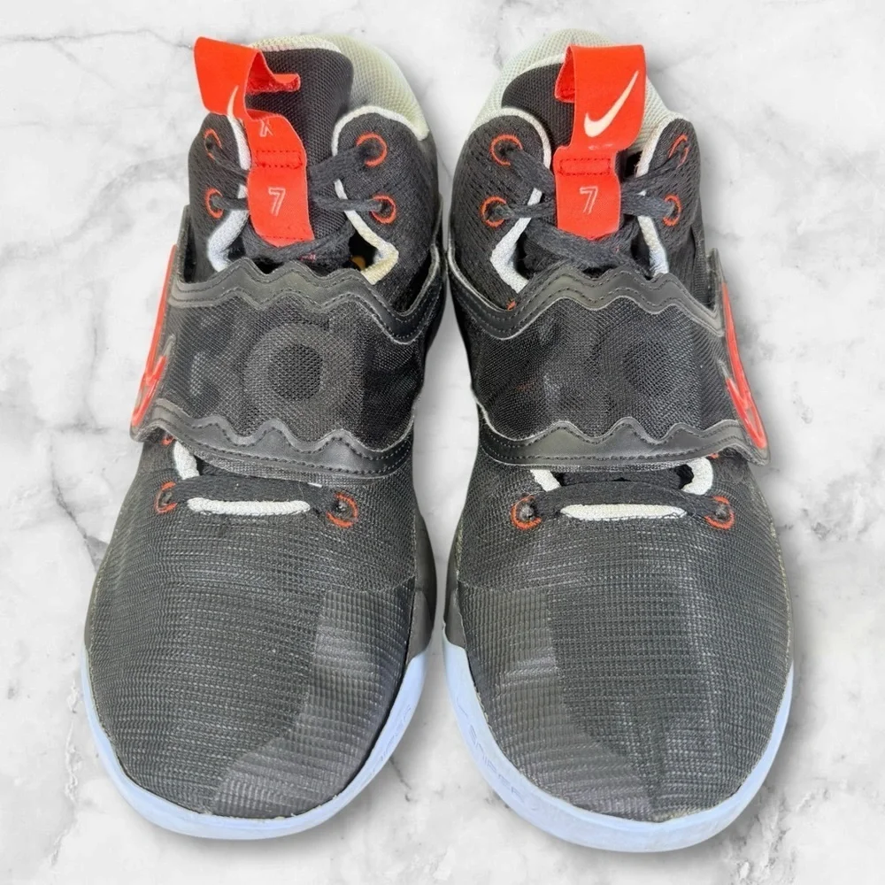 Men’s Nike KD Trey 5 X size 11